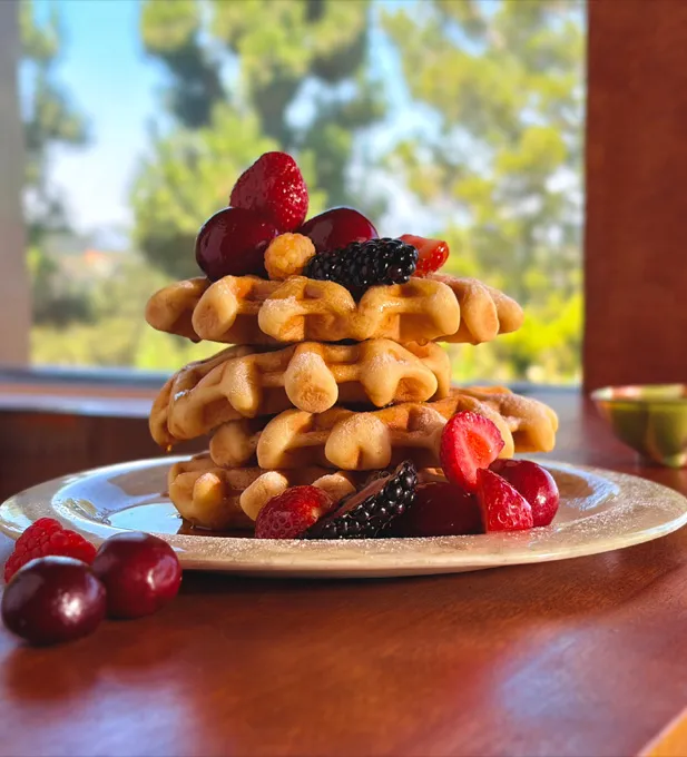 以新一代人像功能拍摄的一张美食照片。